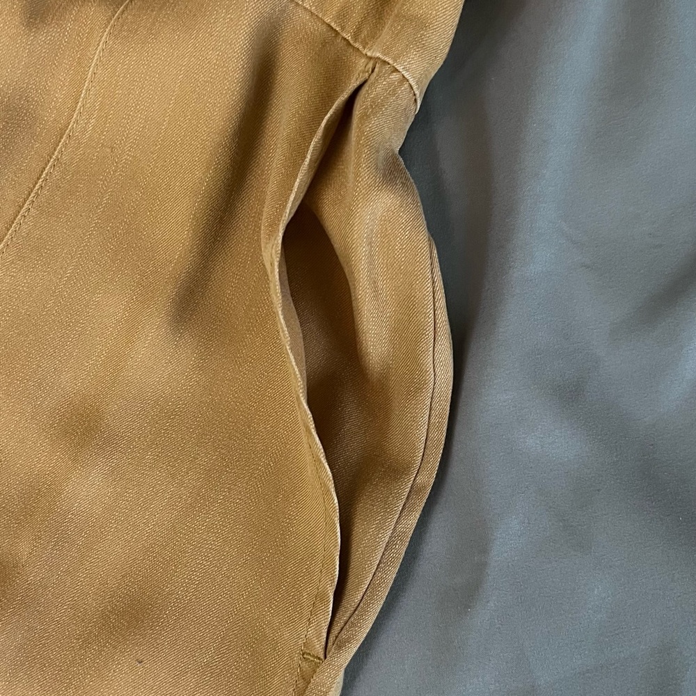 Sleeveless Jumpsuit - Picture 4 of 9